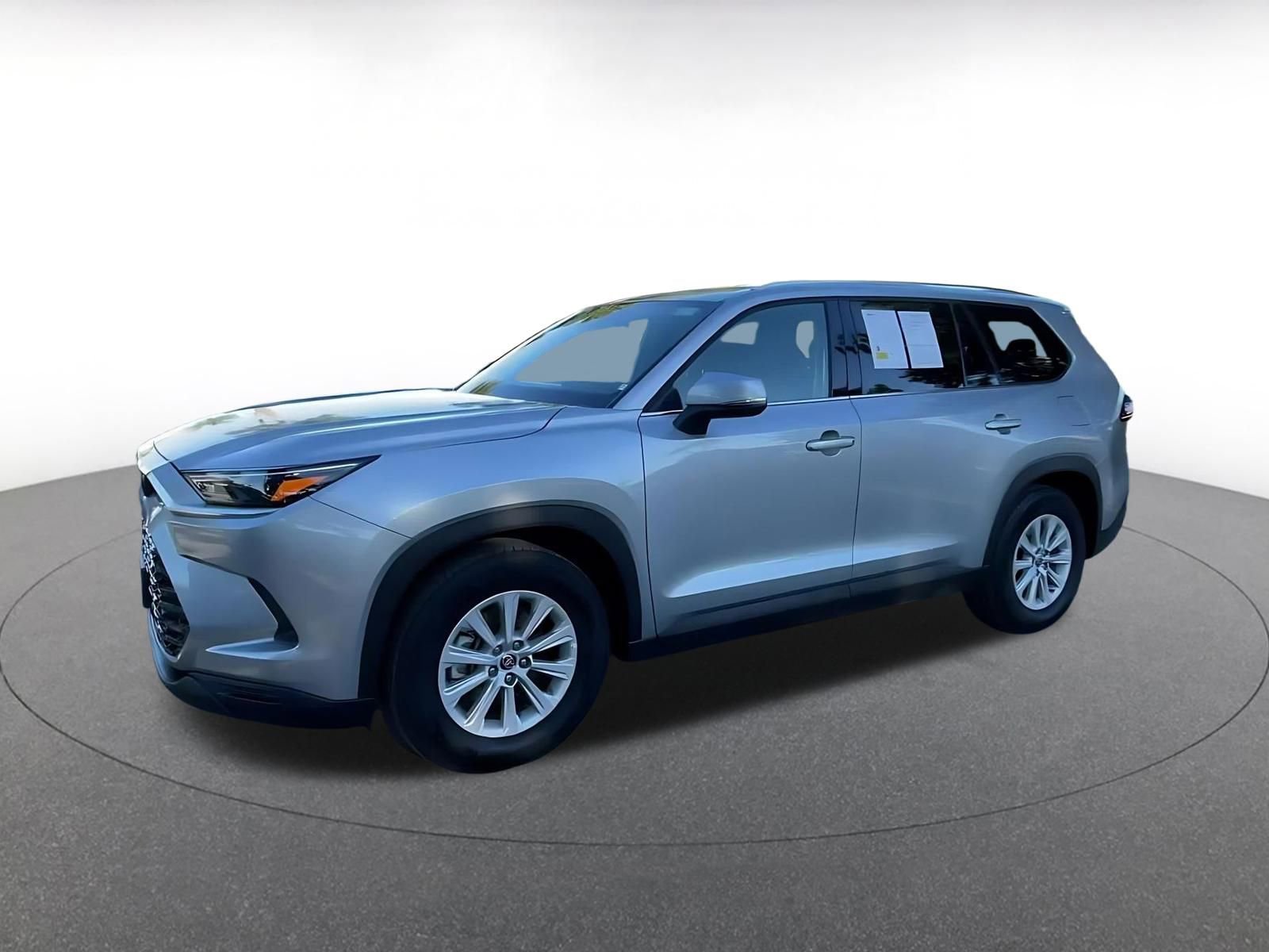 Used 2025 Toyota Grand Highlander FWD image 8