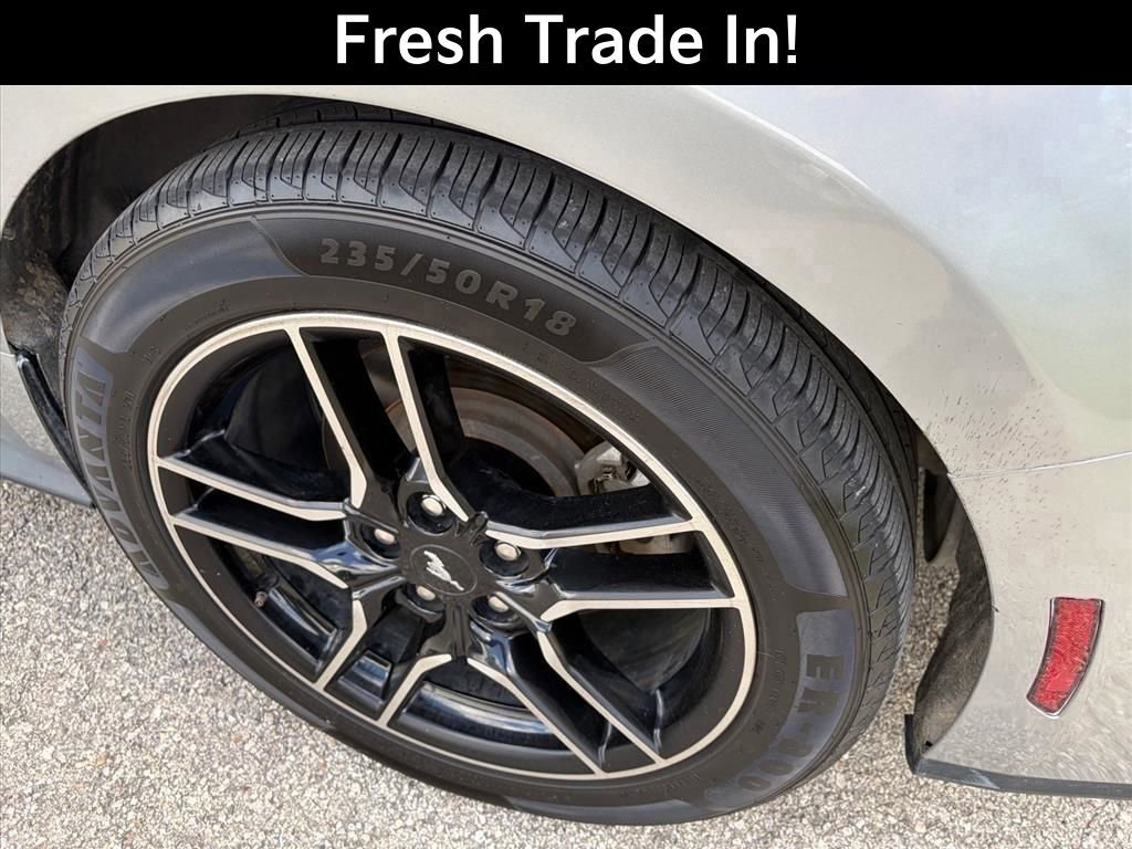 Used 2024 Ford Mustang Coupe image 6