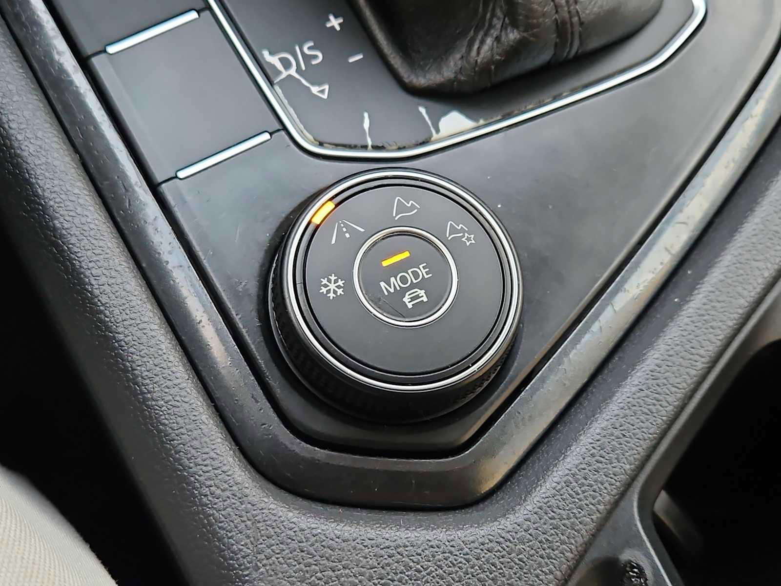 Used 2019 Volkswagen Tiguan S w/ Driver Assistance Package image 16