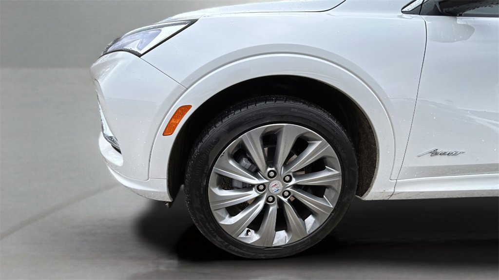 Used 2025 Buick Envista Avenir image 9
