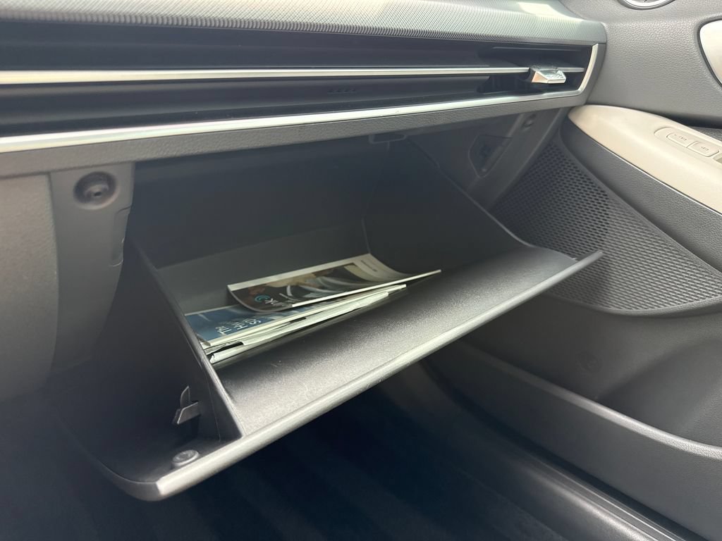 Certified 2024 Hyundai Sonata SEL w/ Convenience Package FWD image 37