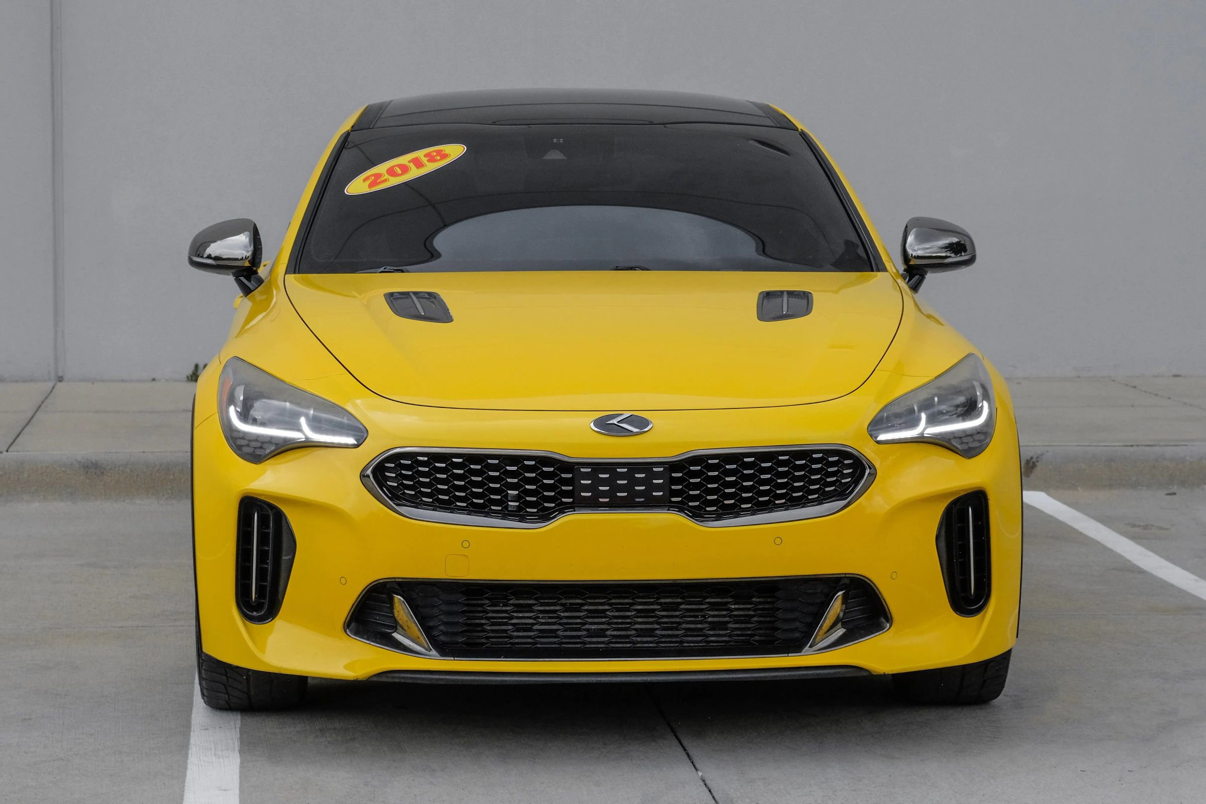 Used 2018 Kia Stinger GT2 AWD/4WD image 9