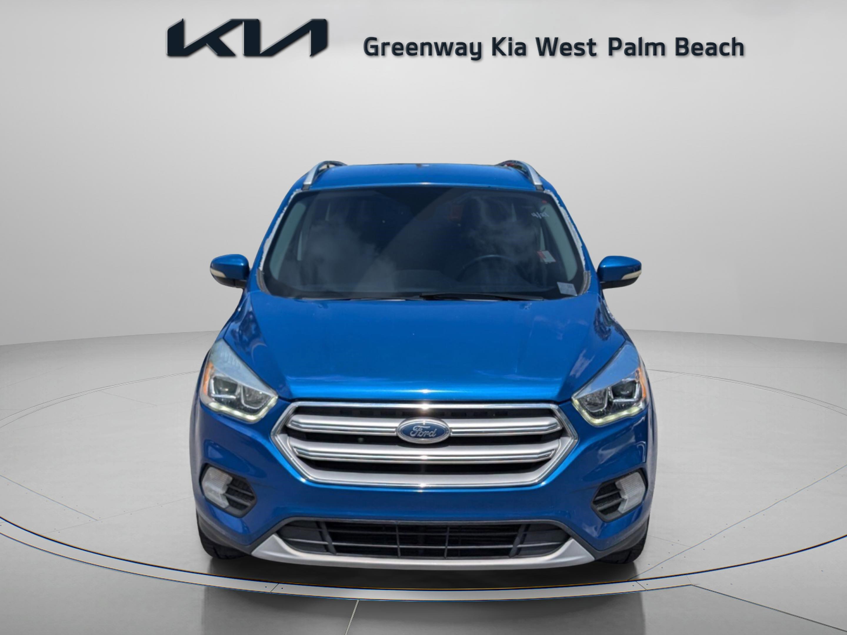 Used 2017 Ford Escape Titanium AWD/4WD image 2