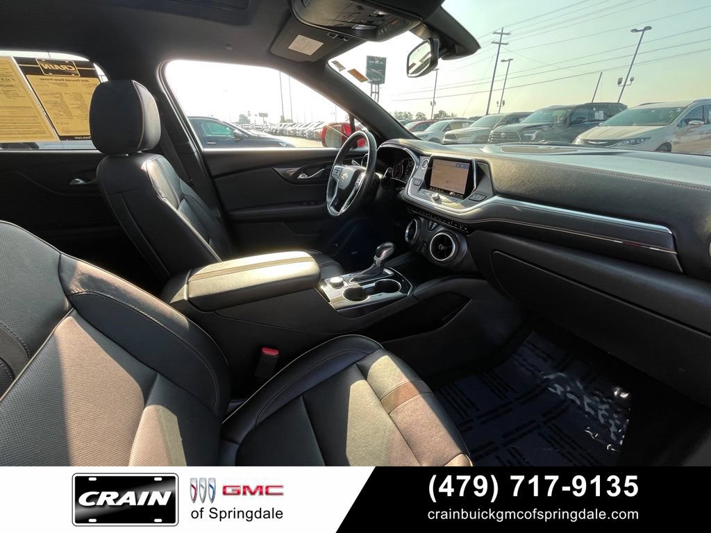 Used 2019 Chevrolet Blazer Premier w/ Sun and Wheels Package FWD image 30