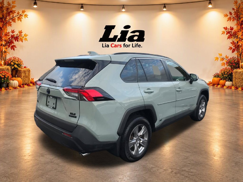 Used 2023 Toyota RAV4 XLE w/ XLE Grade Weather Package AWD/4WD image 16
