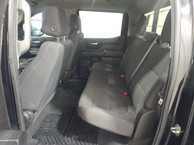Used 2020 Chevrolet Silverado 1500 Custom w/ Custom Value Package AWD/4WD image 12