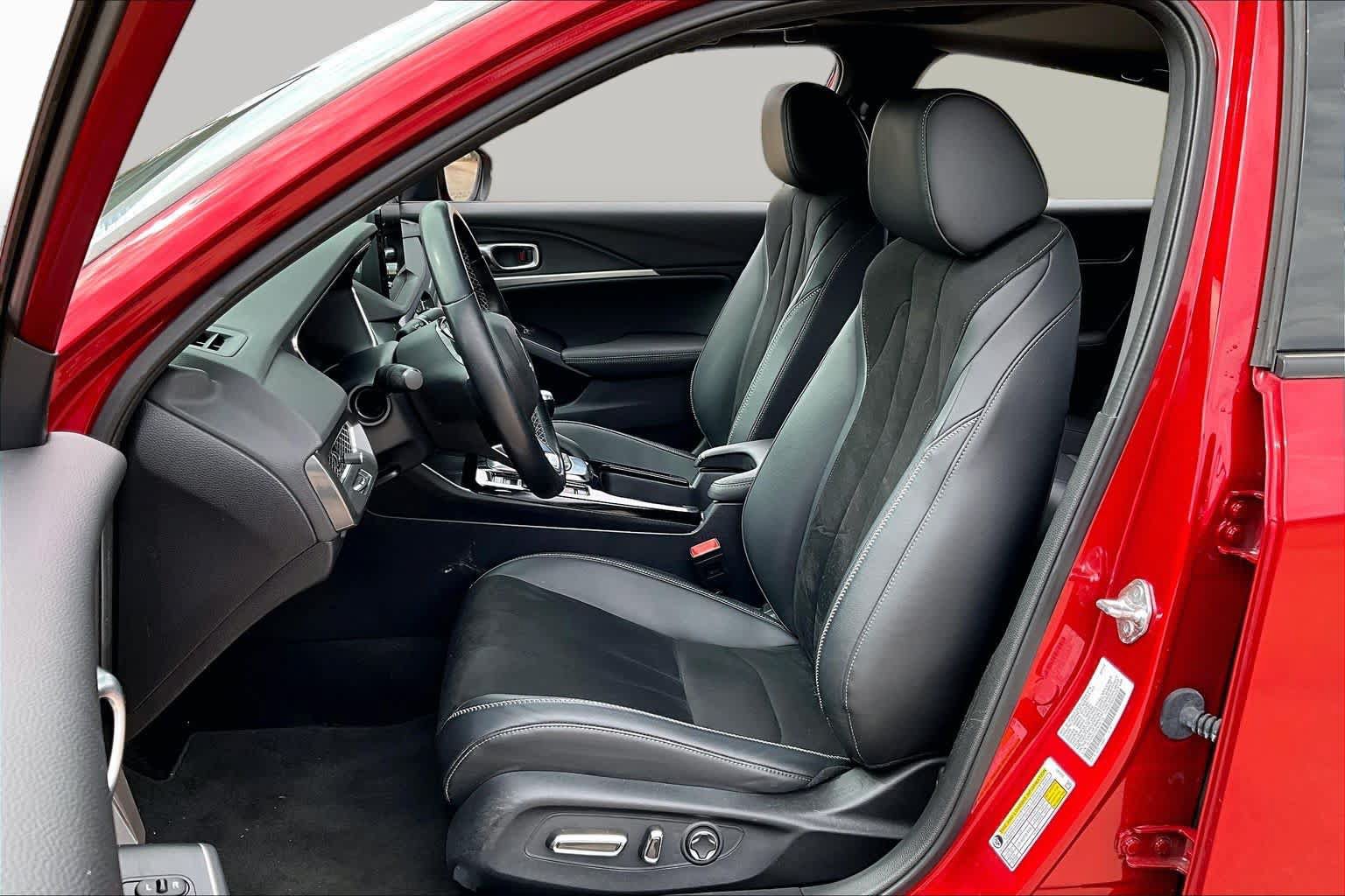 Used 2024 Acura Integra A-Spec w/ Technology Package FWD image 8