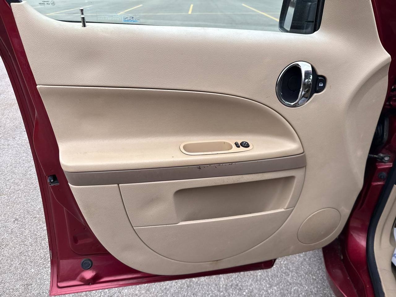 Used 2008 Chevrolet HHR LS image 9