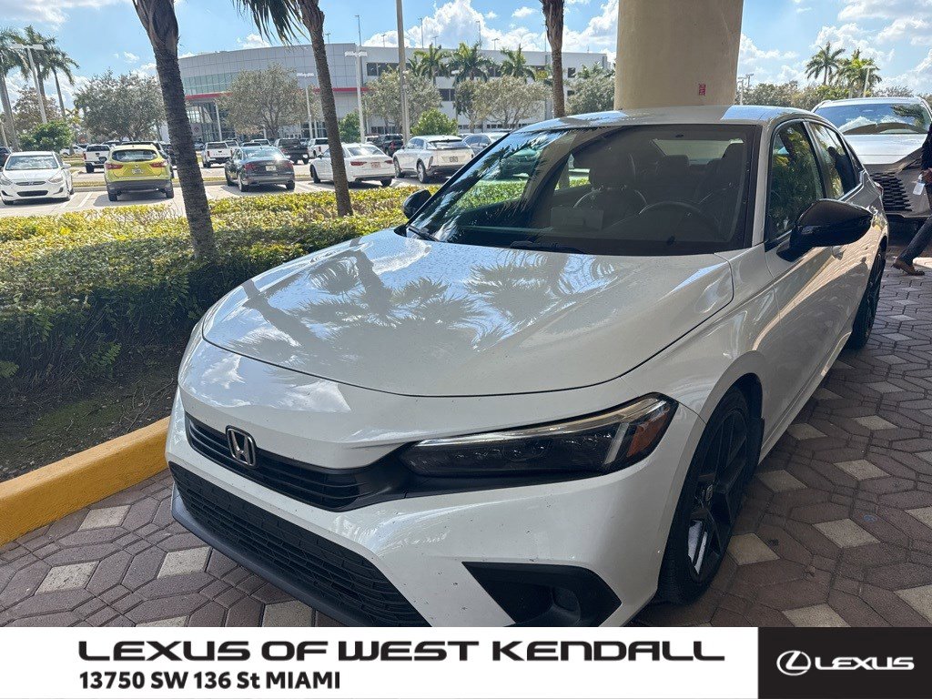 Used 2023 Honda Civic Sport image 1