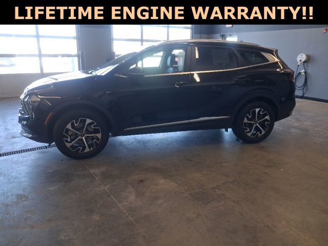 Used 2023 Kia Sportage EX image 5