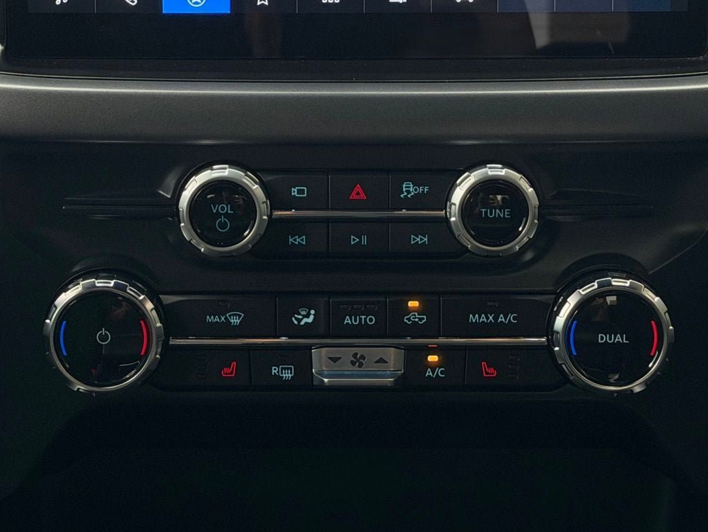 New 2026 Ford F150 XLT w/ Equipment Group 302A MID image 54
