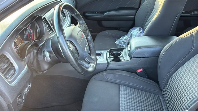 Used 2019 Dodge Charger SXT w/ Blacktop Package image 24