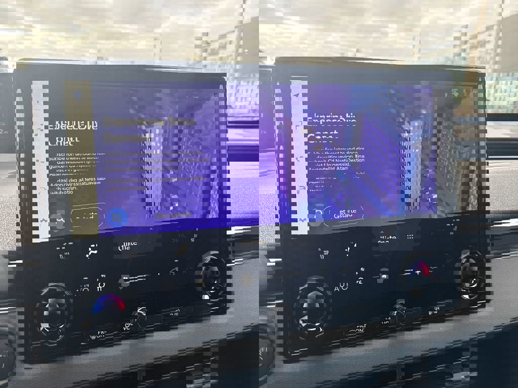 New 2026 Subaru Solterra Premium w/ Premium Convenience Package image 13