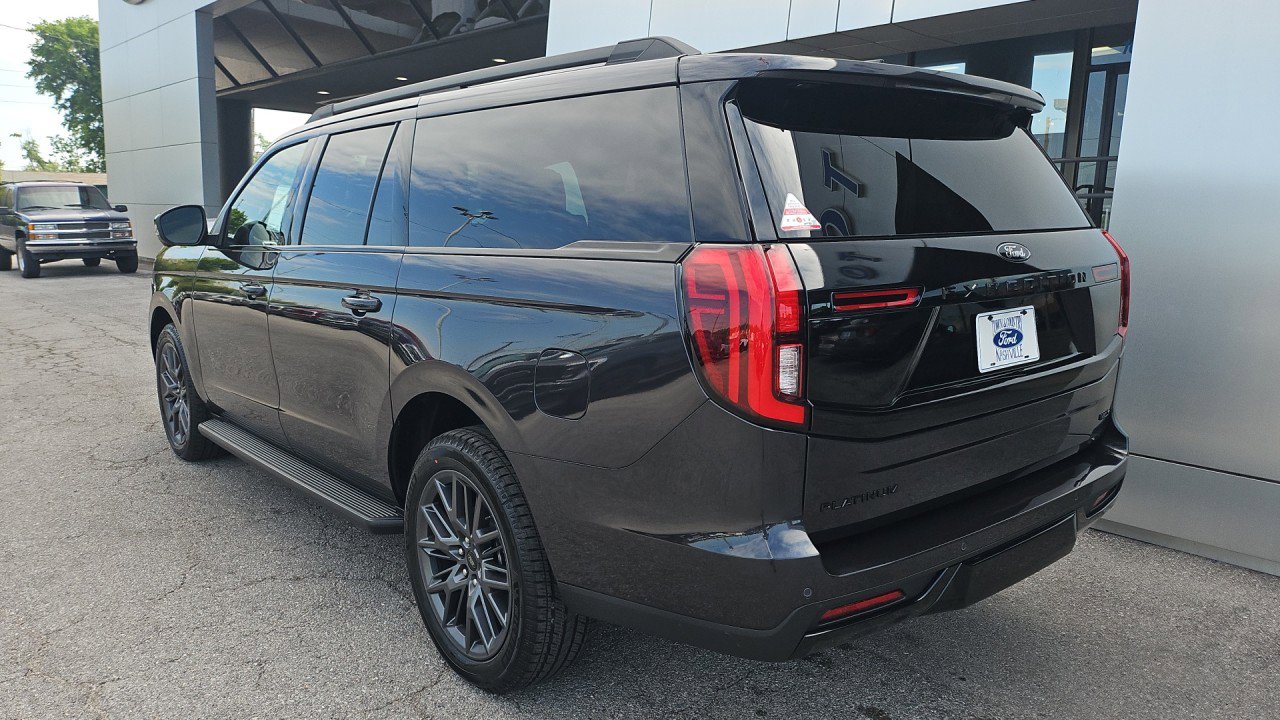 New 2026 Ford Expedition Max Platinum AWD/4WD image 3