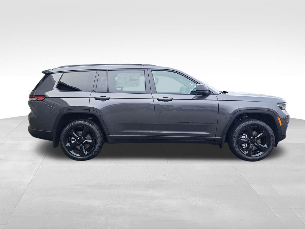 New 2025 Jeep Grand Cherokee L Limited w/ Luxury Tech Group II image 7