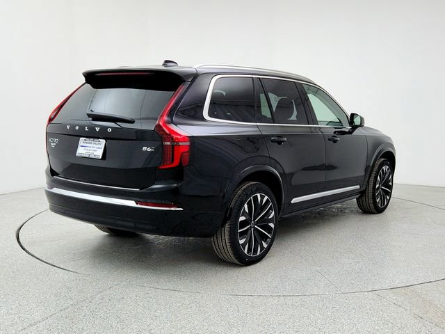 New 2026 Volvo XC90 B6 Plus w/ Protection Package image 5