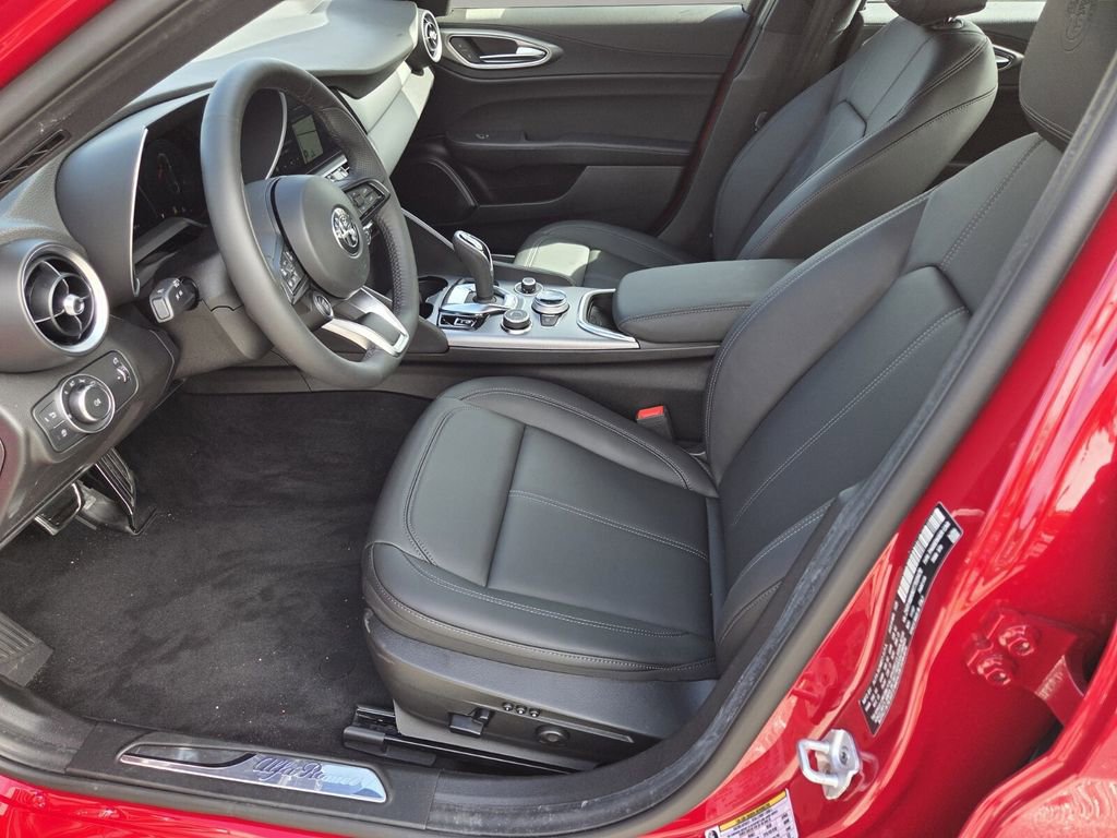 New 2026 Alfa Romeo Giulia Base w/ Driving Assist Package image 10