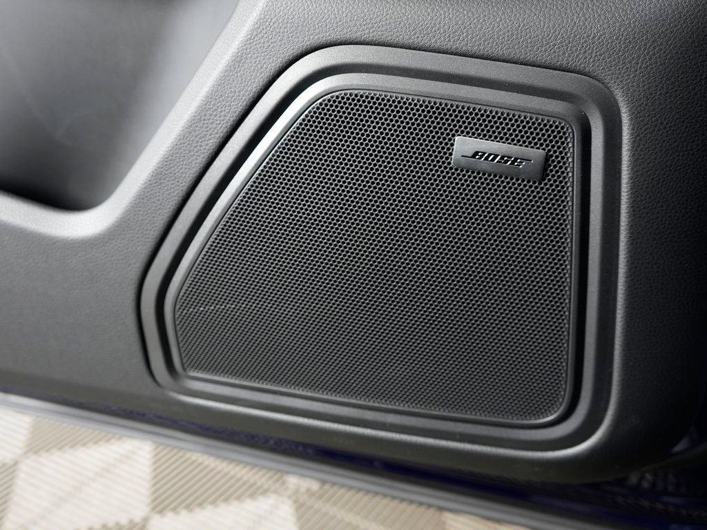 Certified 2026 Porsche Macan AWD/4WD image 16