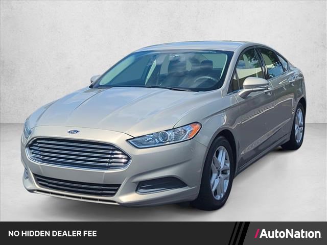 Used 2015 Ford Fusion SE FWD video 1