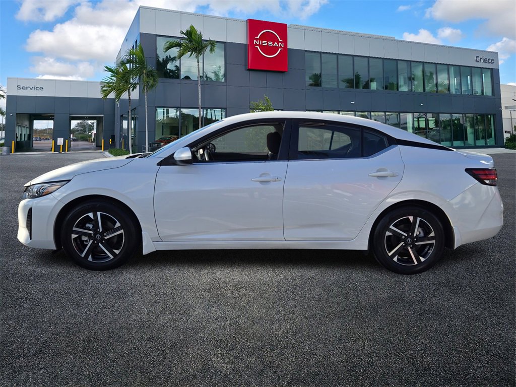 Used 2024 Nissan Sentra SV image 4