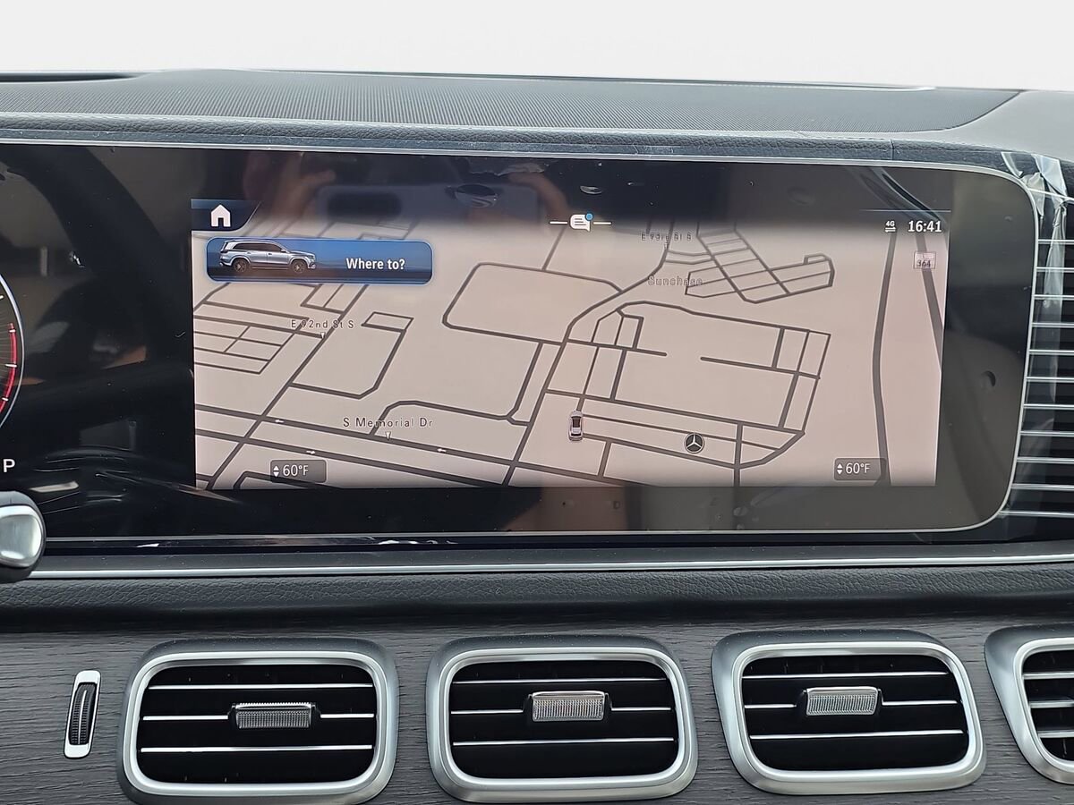 New 2026 Mercedes-Benz GLS 450 4MATIC image 22
