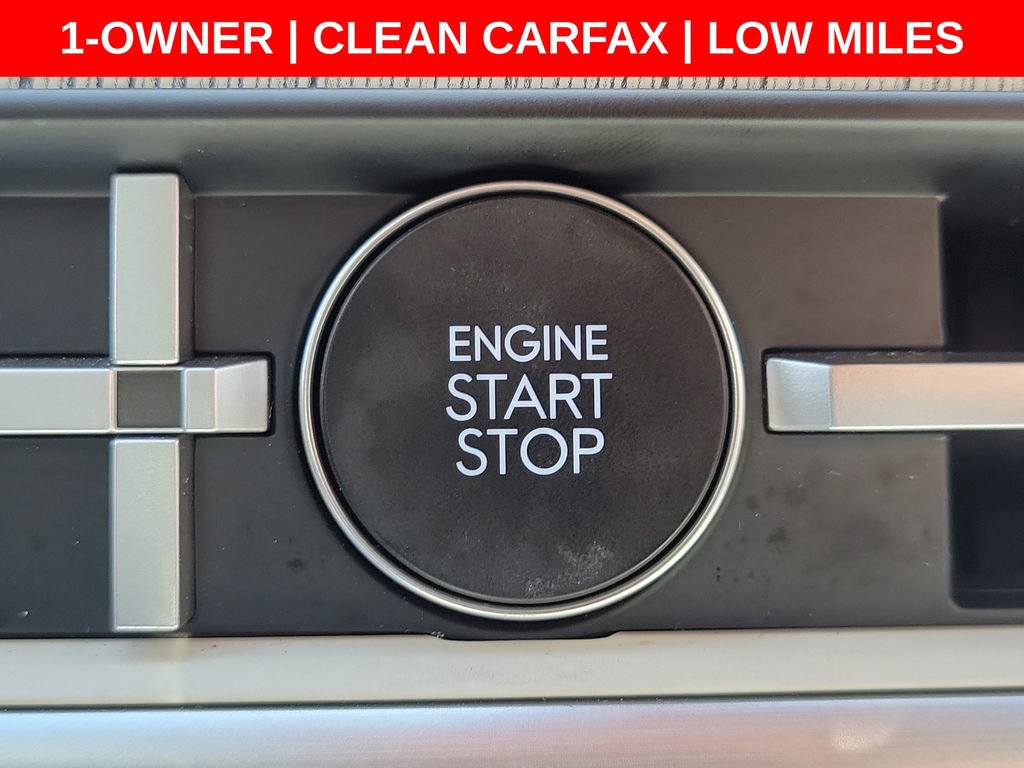Used 2025 Hyundai Santa Fe Calligraphy AWD/4WD image 34