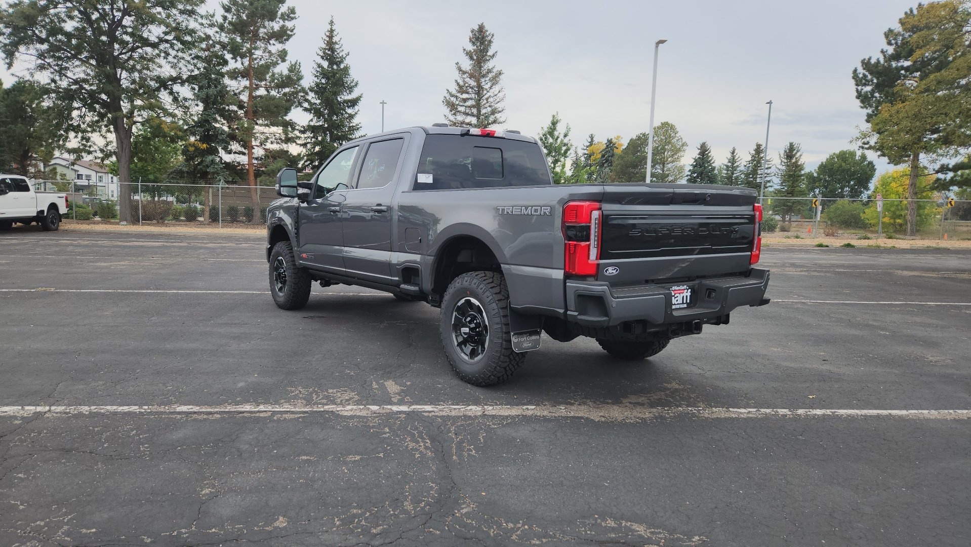 New 2027 Ford F350 Platinum w/ Tremor Off-Road Package AWD/4WD image 5