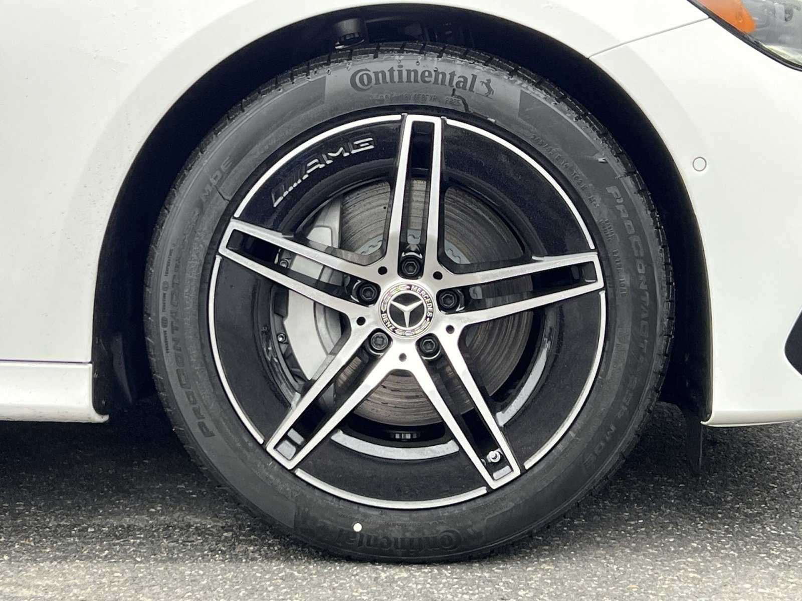 New 2026 Mercedes-Benz E 350 4MATIC Sedan image 10