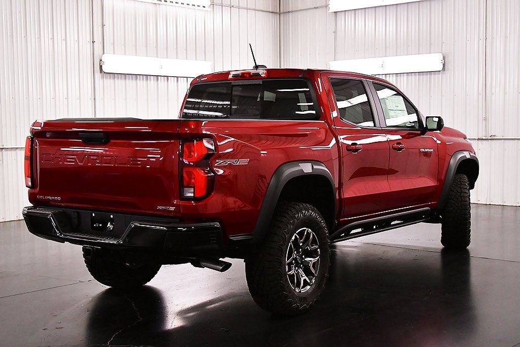 New 2026 Chevrolet Colorado ZR2 w/ Technology Package image 7