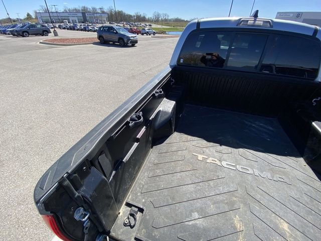 Used 2022 Toyota Tacoma SR image 12