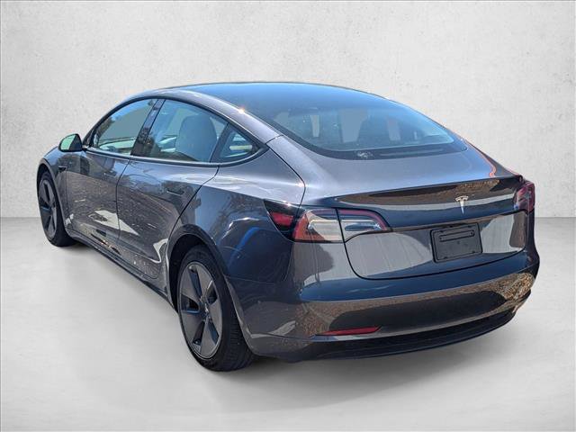 Used 2023 Tesla Model 3 Standard Range image 4