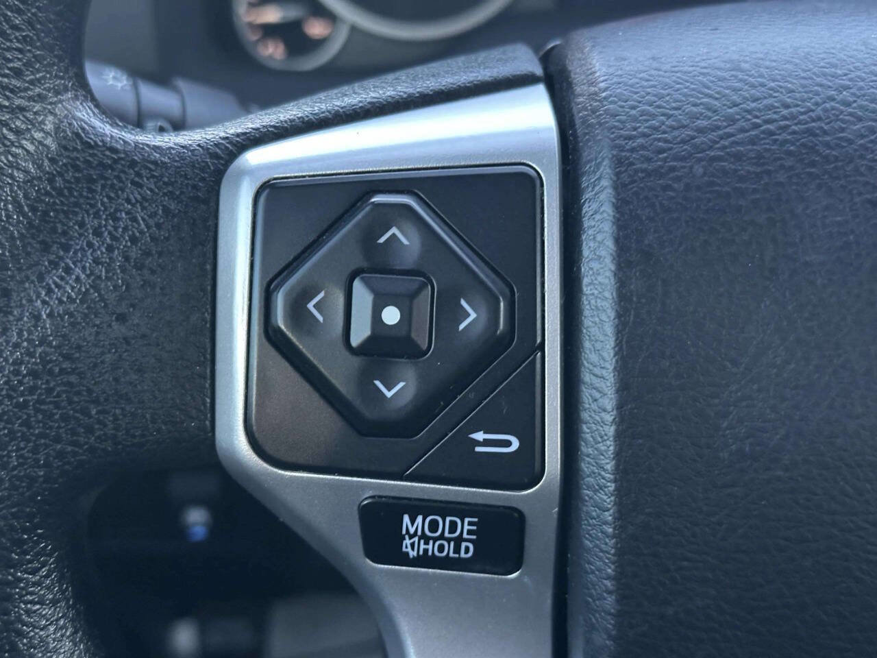 Used 2017 Toyota Tundra SR5 w/ TRD Off Road Package AWD/4WD image 34