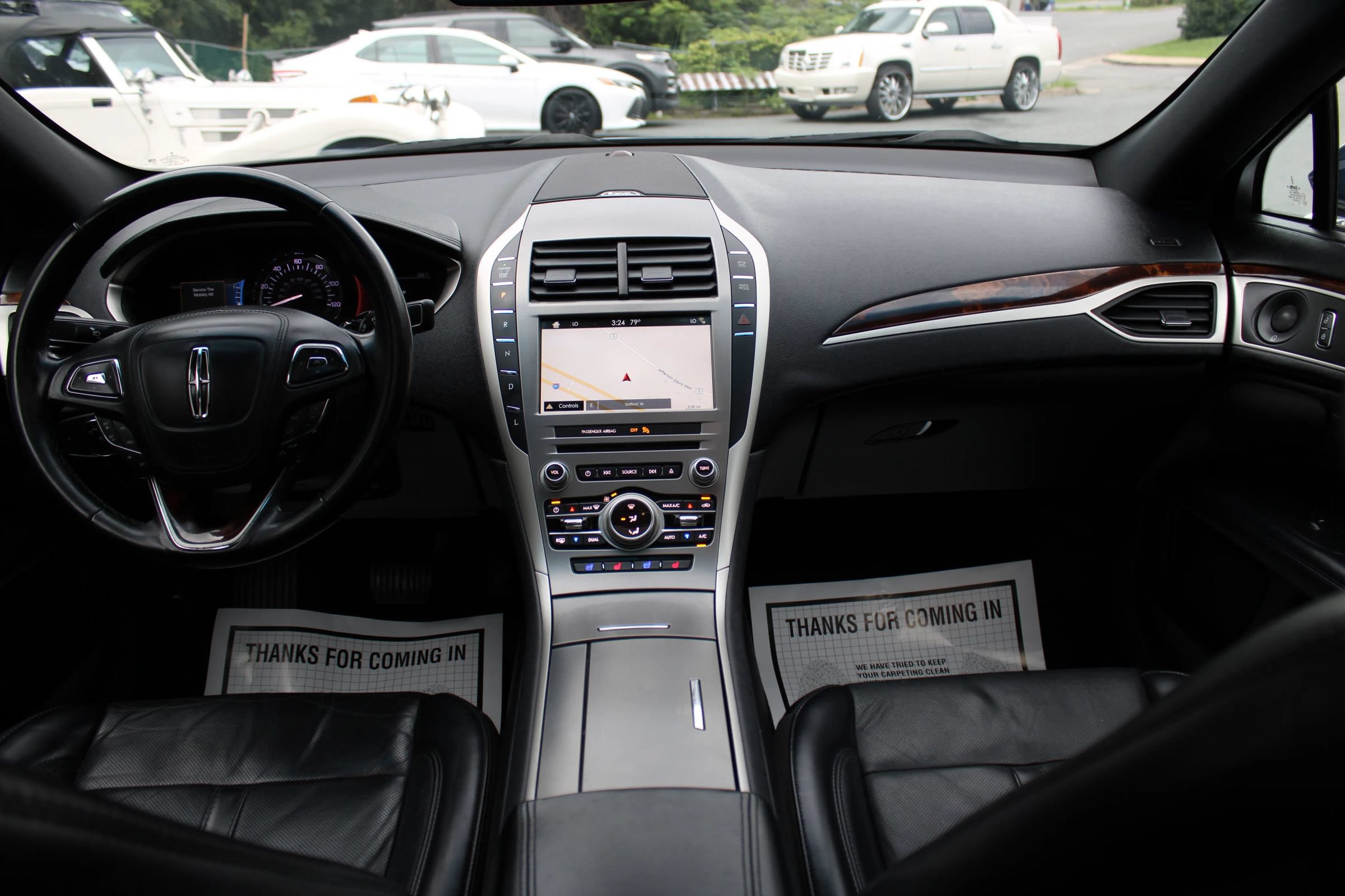 Used 2018 Lincoln MKZ Reserve FWD image 11