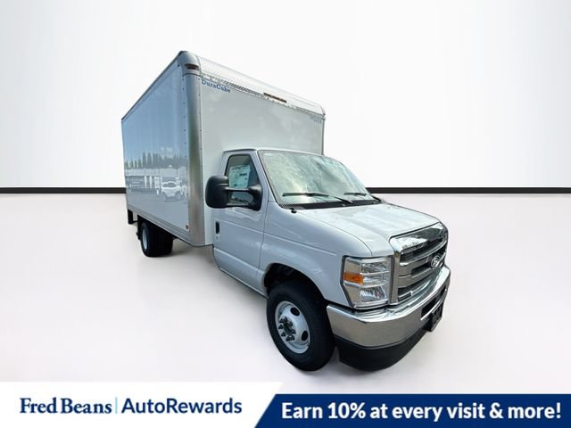 New 2027 Ford E-350 and Econoline 350 Super Duty w/ Power Equipment Group RWD image 1
