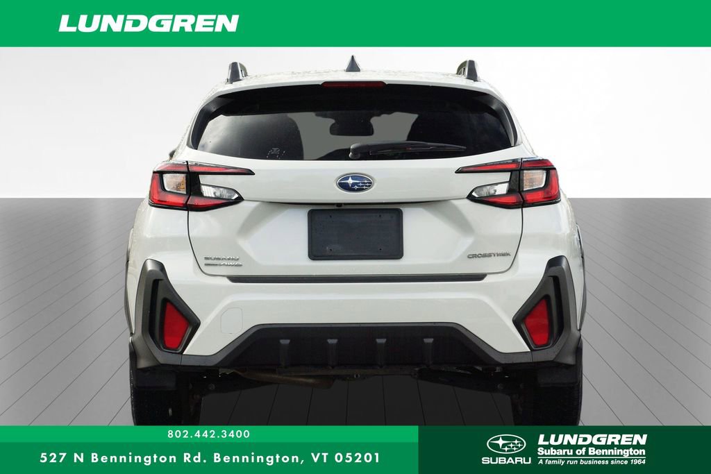 Used 2024 Subaru Crosstrek 2.0i Premium image 4