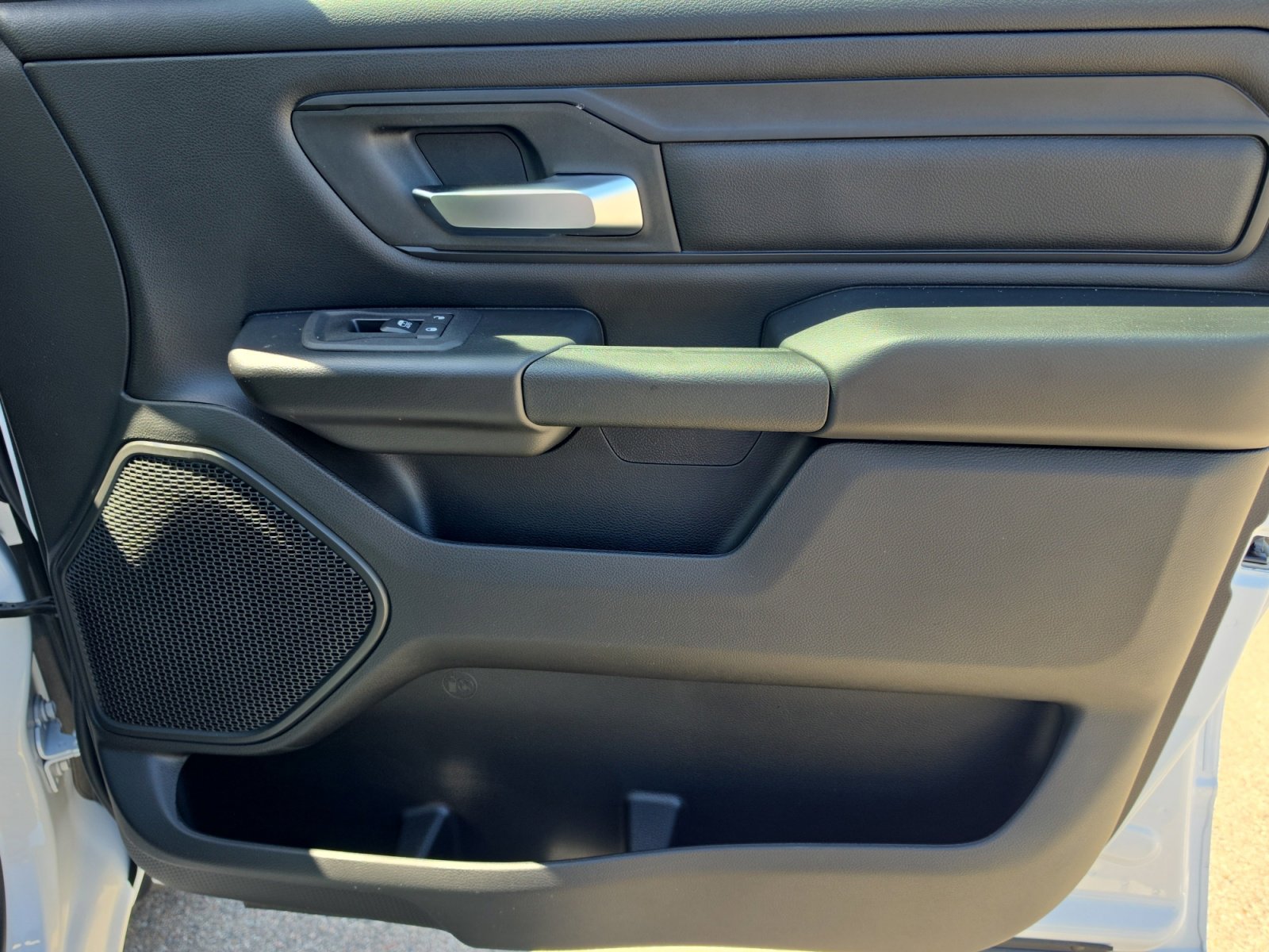New 2026 RAM 1500 Express AWD/4WD image 33