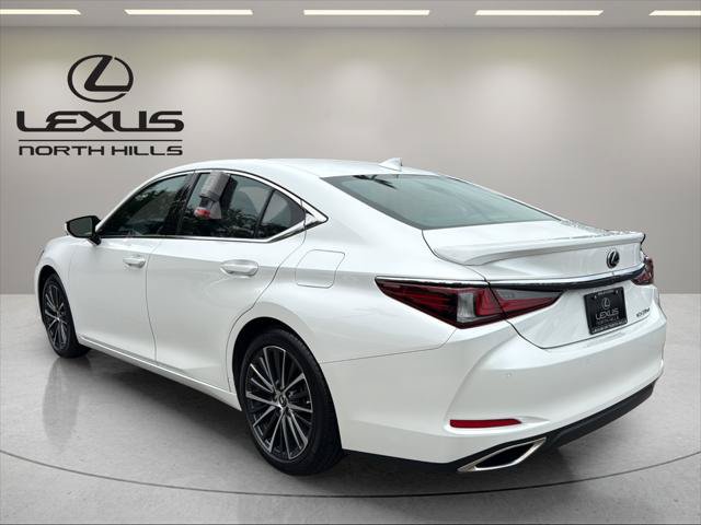 Certified 2023 Lexus ES 350 w/ Premium Package FWD image 8