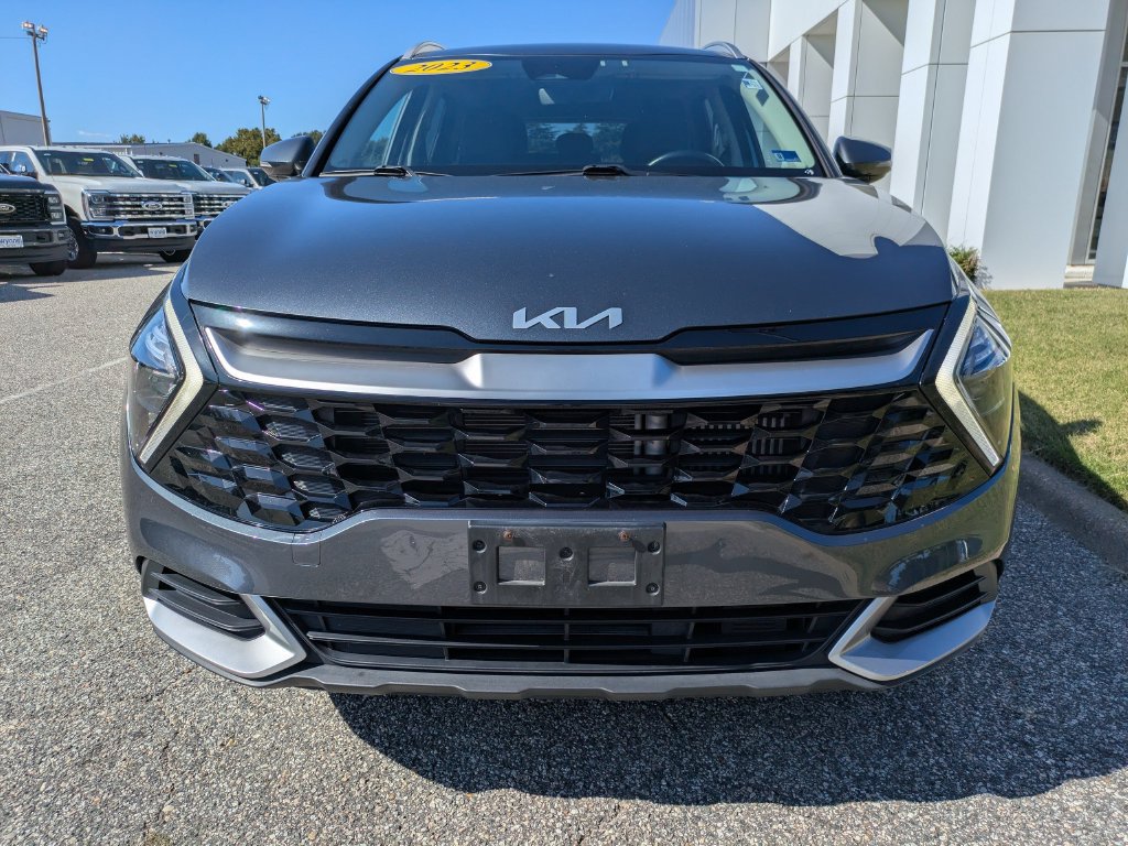 Used 2023 Kia Sportage EX AWD/4WD image 9