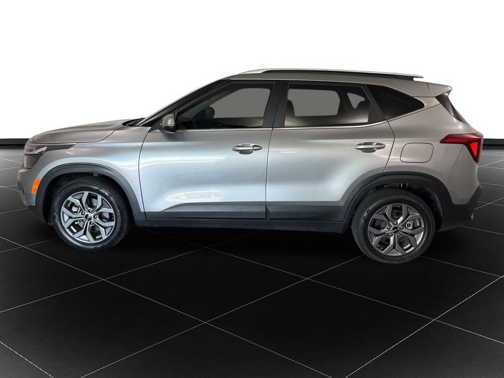 Used 2024 Kia Seltos S image 2