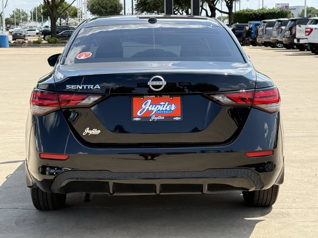 Used 2025 Nissan Sentra SV w/ Trunk Package FWD image 6