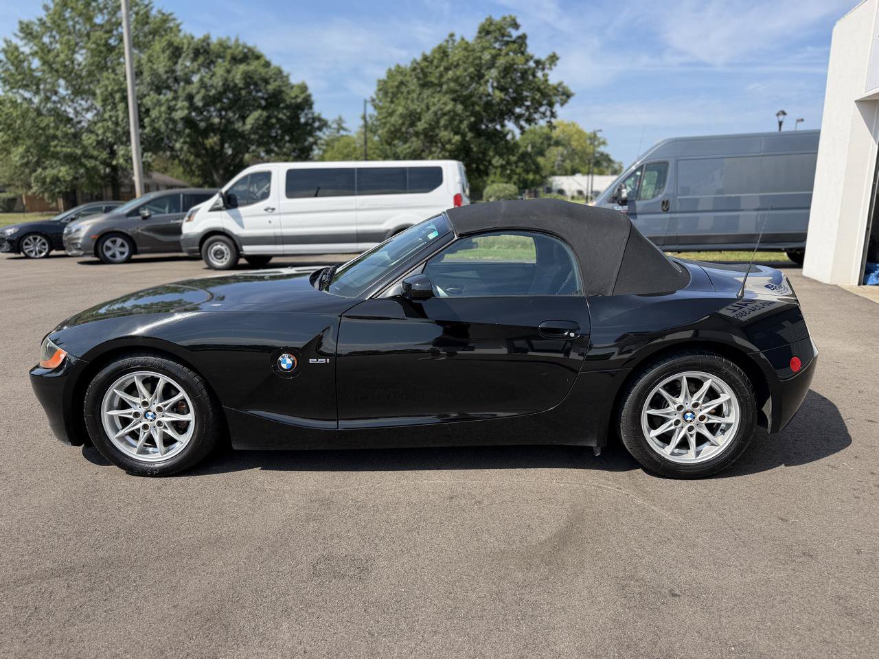 Used 2003 BMW Z4 2.5i RWD image 14