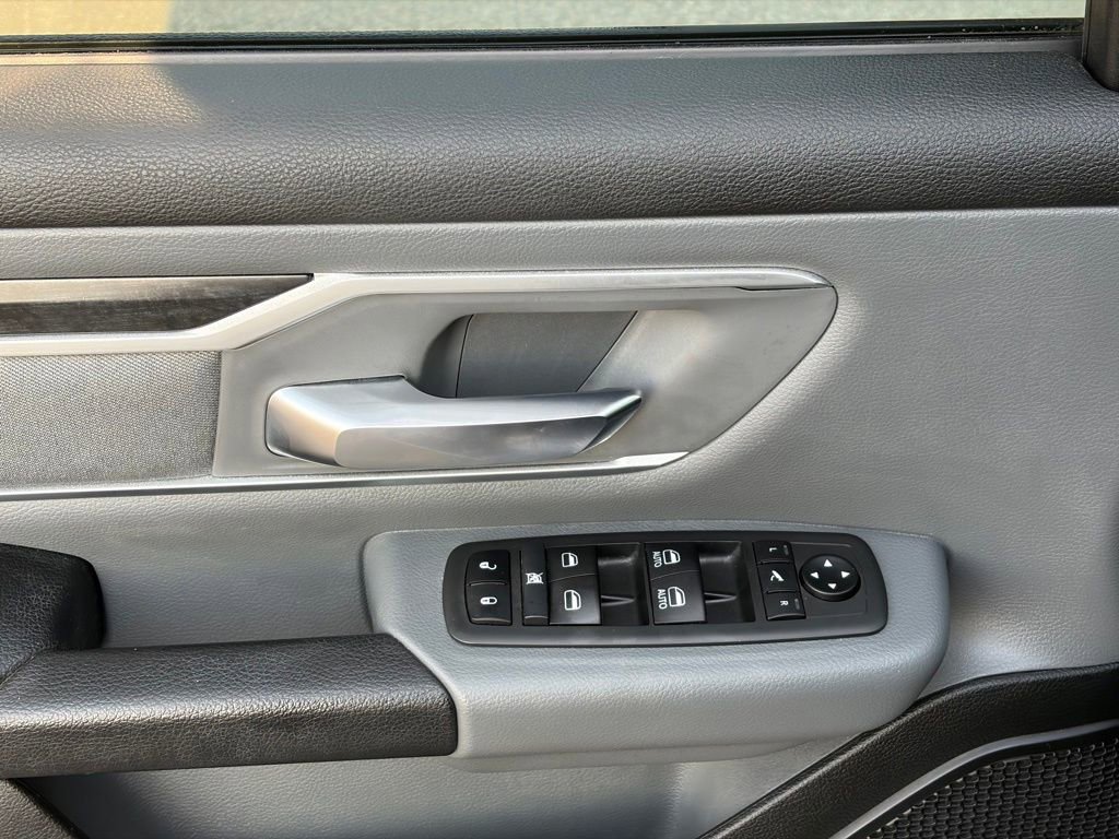 Used 2021 RAM 1500 Big Horn AWD/4WD image 13