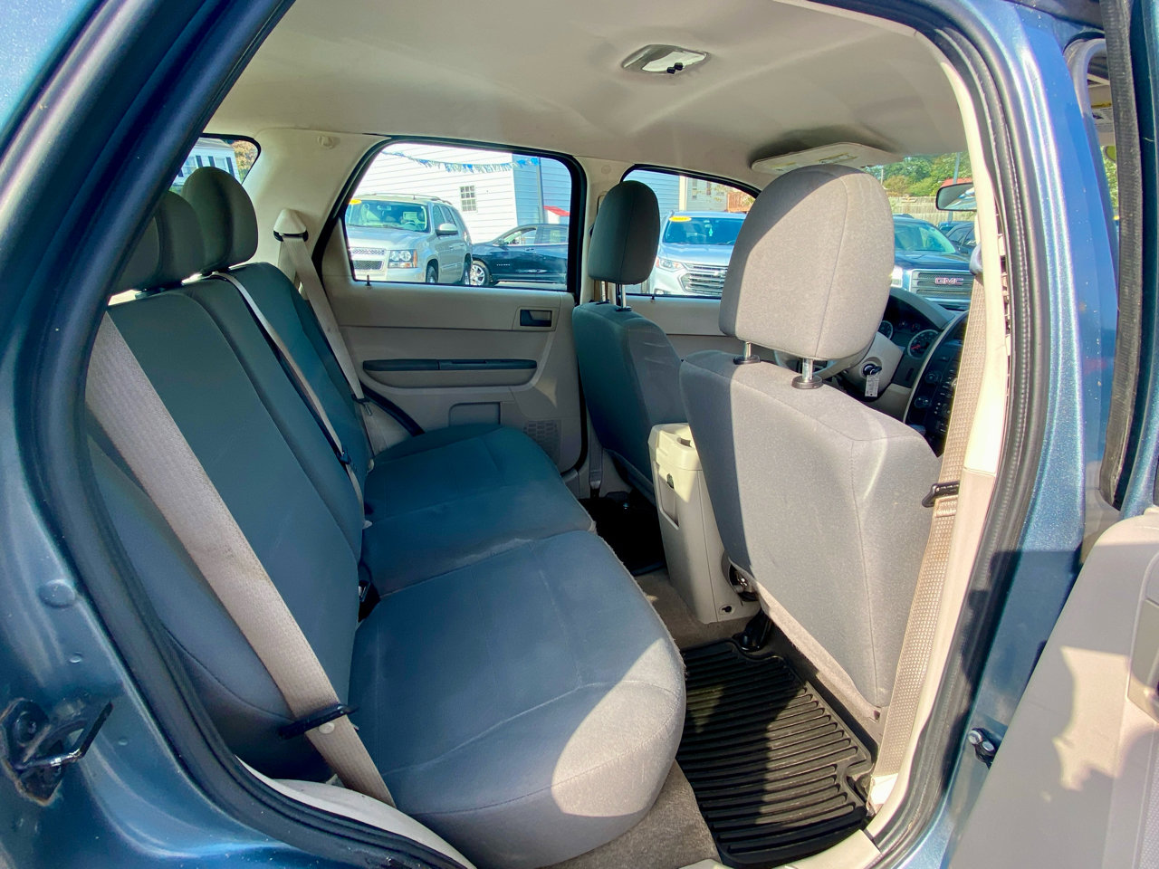 Used 2012 Ford Escape XLS image 9