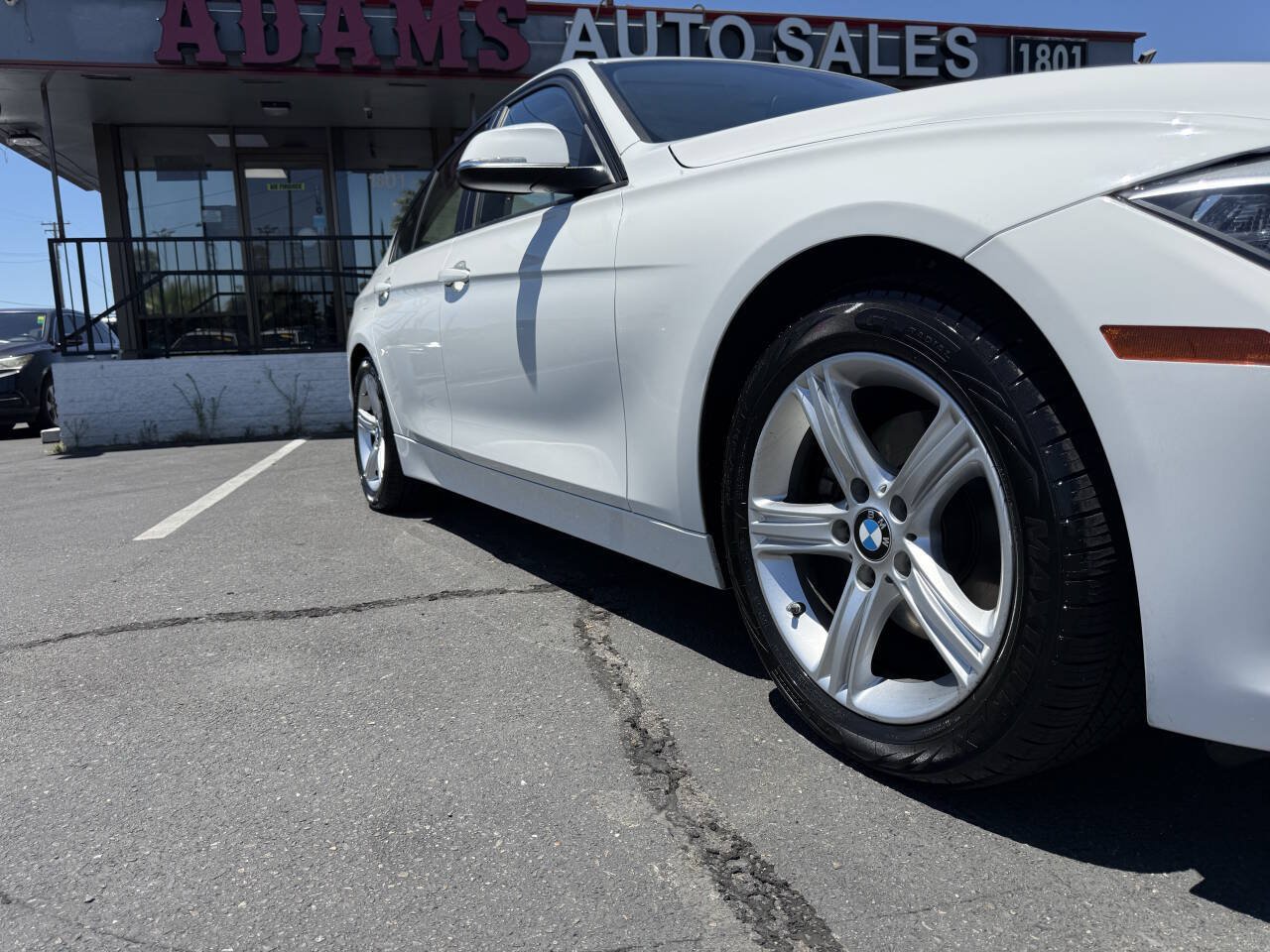 Used 2014 BMW 328i Sedan RWD image 25