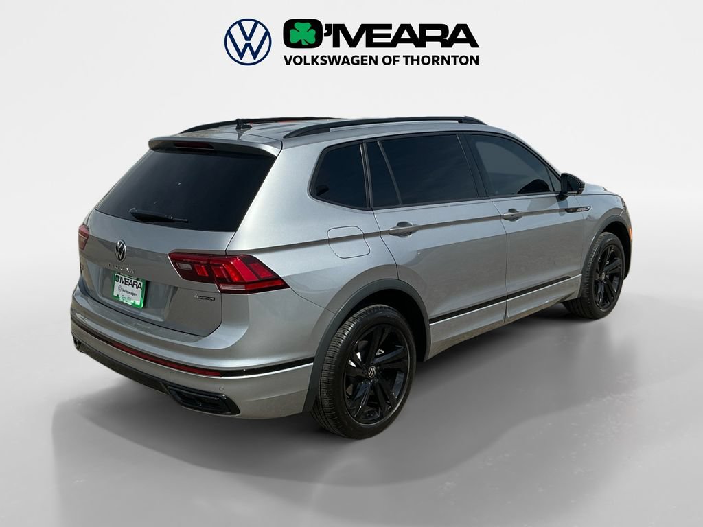 Used 2024 Volkswagen Tiguan SE R-Line AWD/4WD image 5