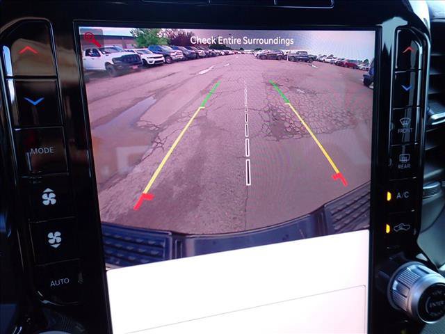 Used 2025 RAM 3500 Laramie AWD/4WD image 23
