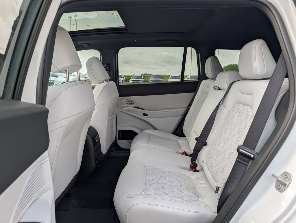 New 2026 Jeep Cherokee Overland AWD/4WD image 6
