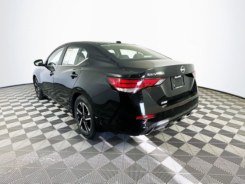 Certified 2025 Nissan Sentra SV FWD image 8