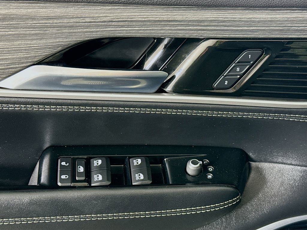 Used 2022 Jeep Wagoneer Series II image 24