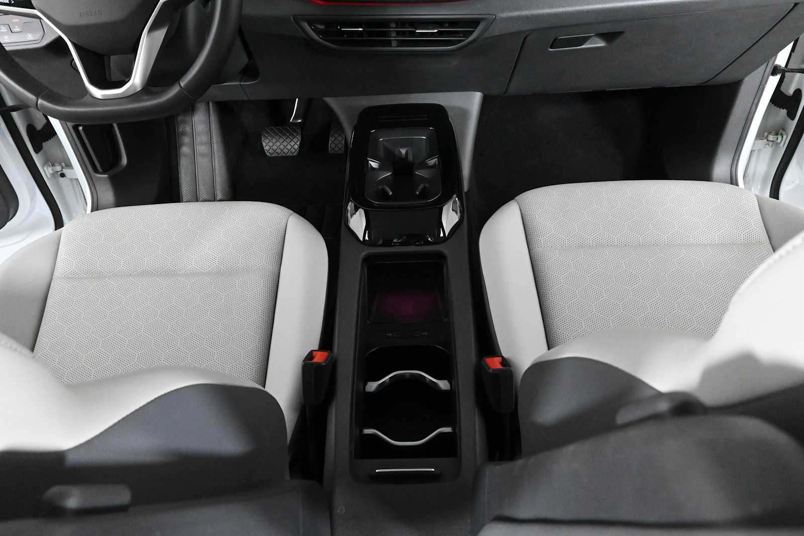 Certified 2021 Volkswagen ID.4 Pro S w/ Gradient Package RWD image 17